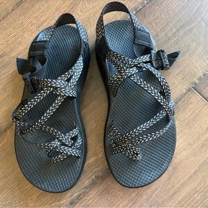 Chaco women’s Outdoor Sandals size 8